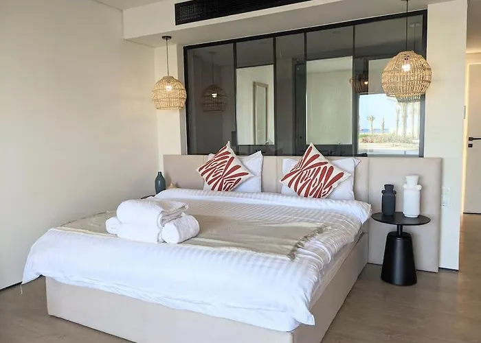 Magical Steps From & Pool Tatil Evi *